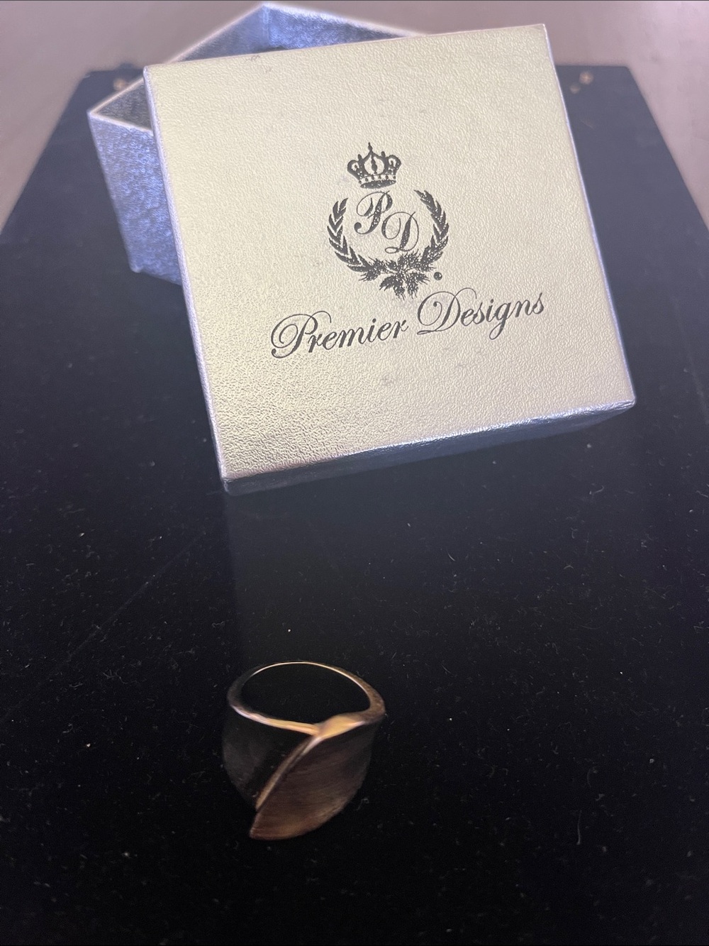 Premier Designs First Look wave ring size 7 #167908